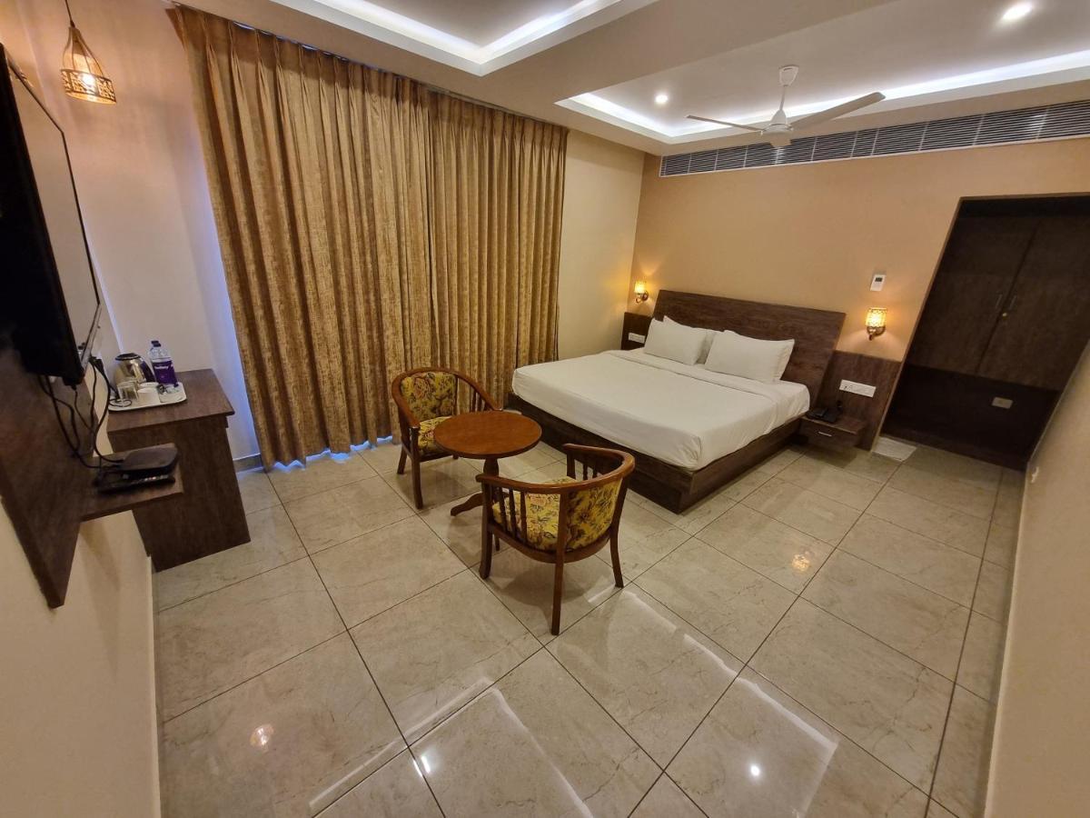 Plutus Residency Auroville Exterior foto